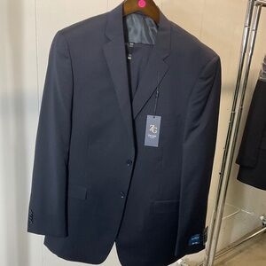 Suit by Ze Garie size 46Long